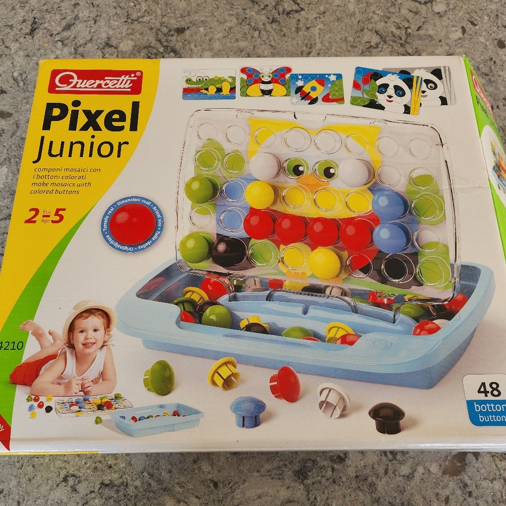 Pixel Junior Kids - Peg Button Activity Toy